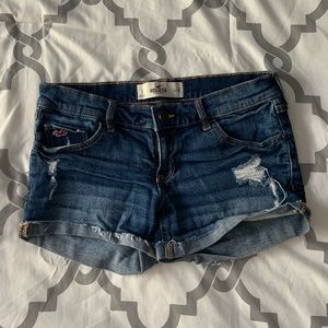🩳 Hollister Low-Rise Short Shorts
